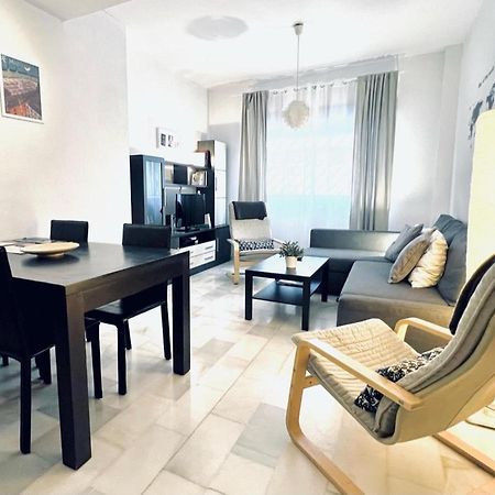 Apartamento Pintor Palomino Cordoba Luaran gambar
